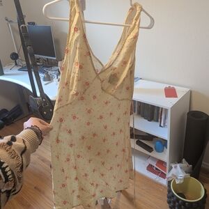 realisation yellow dress size M